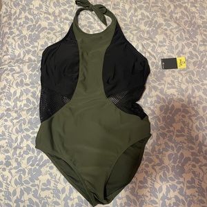 Xersion one piece bathing suit